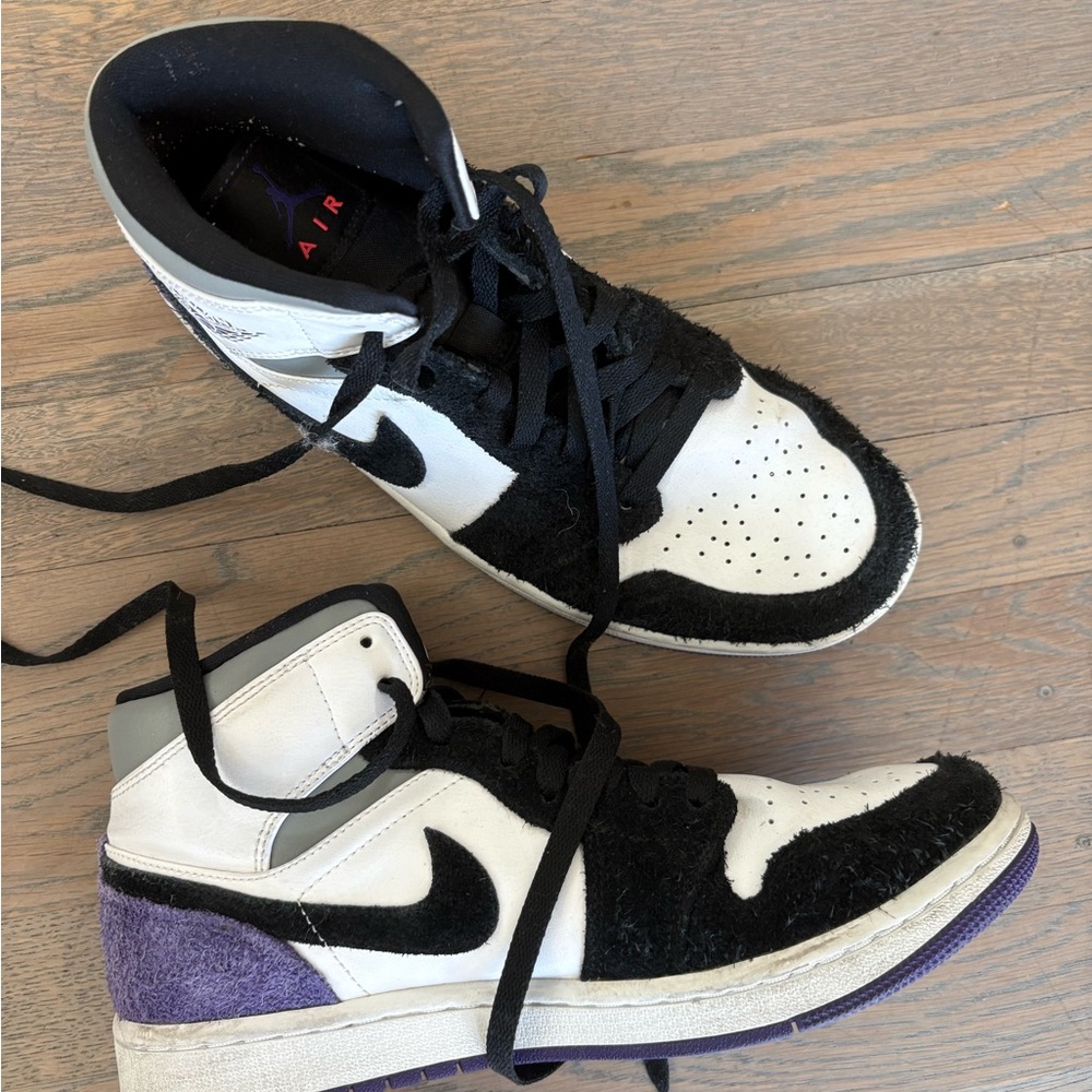 Nike Air Jordan 1 Retro High Sneakers